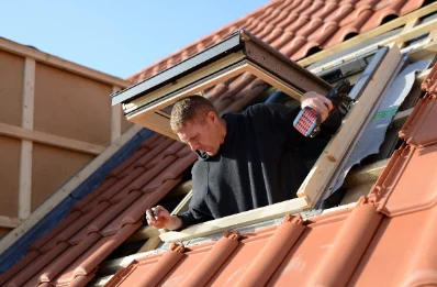 Pose de fenêtres de toit Velux à Mottereau